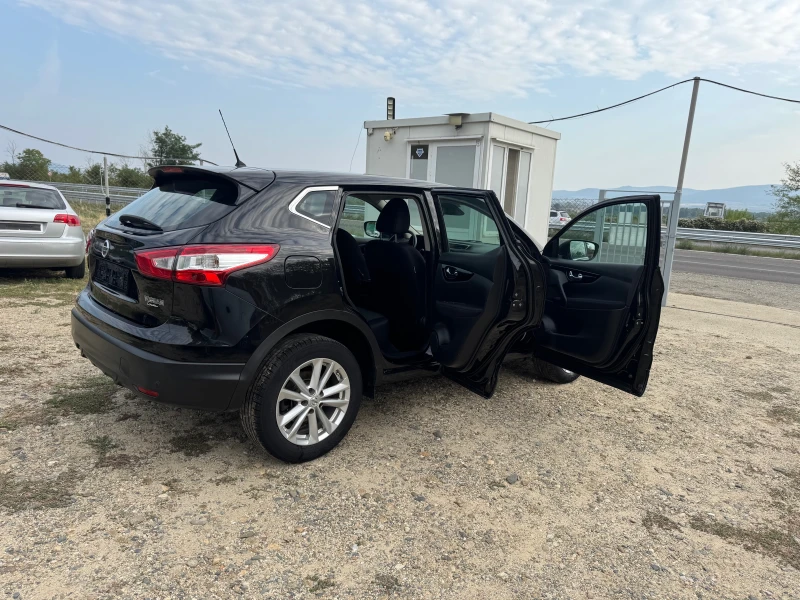 Nissan Qashqai, снимка 5 - Автомобили и джипове - 51702032