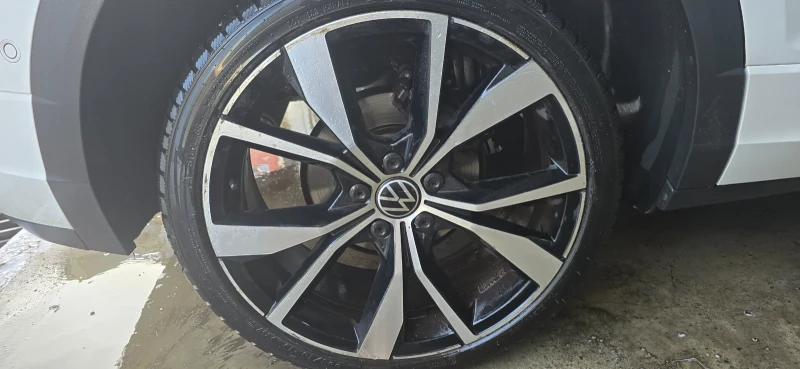 VW T-Roc Rline, снимка 16 - Автомобили и джипове - 52567412