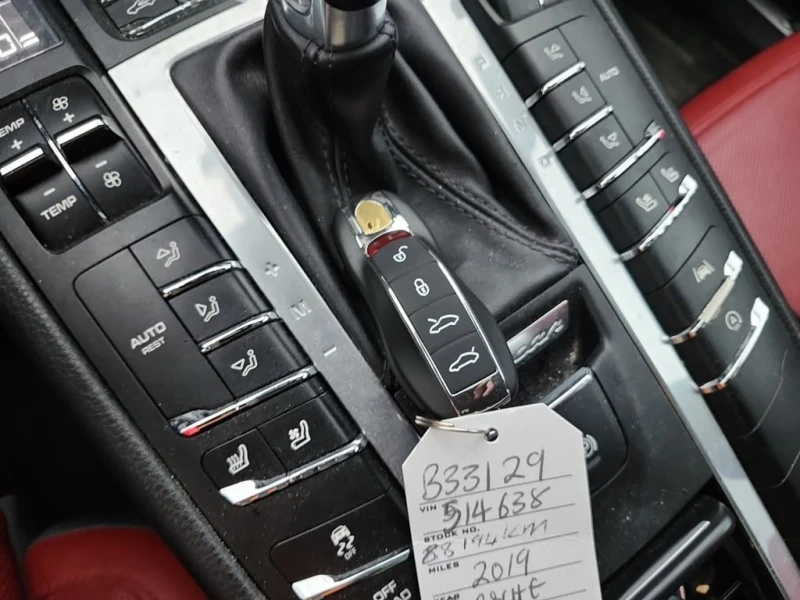 Porsche Macan * S * CARFAX * БЕЗ ПЪРВОНАЧАЛНА ВНОСКА, снимка 6 - Автомобили и джипове - 53065534