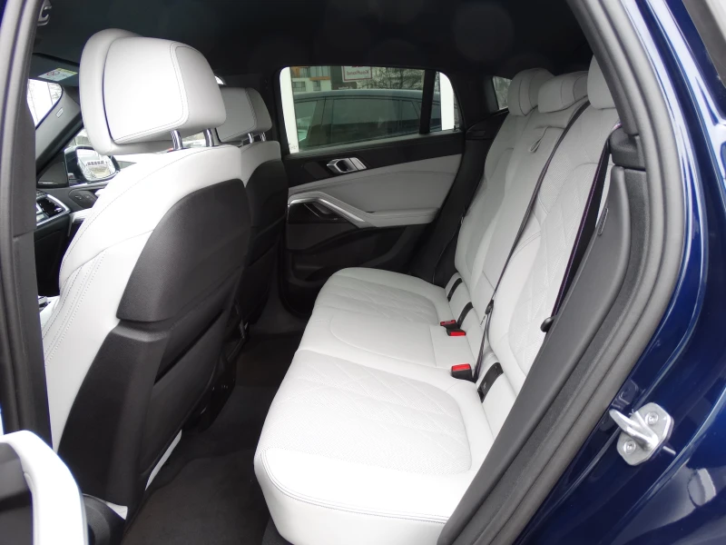 BMW X6 30d/xDrive/FACELIFT/M-SPORT/HEAD UP/360/H&K/SOFT, снимка 9 - Автомобили и джипове - 53202920