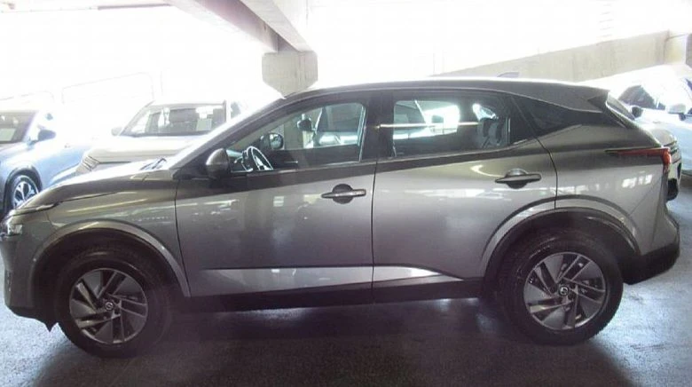 Nissan Qashqai 1.3 MILD Hybrid ACENTA.Kamera.Navi.Led, снимка 4 - Автомобили и джипове - 55698661