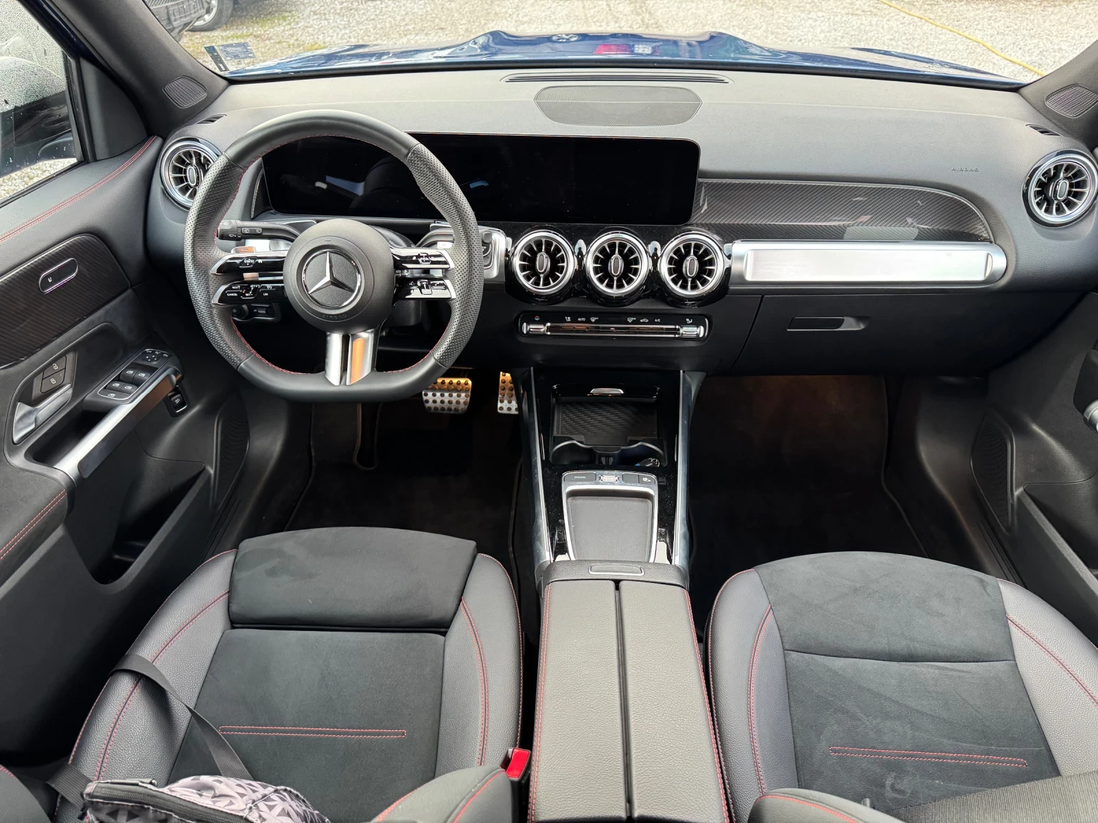 Mercedes-Benz GLB 200d / AMG / FACE / FULL / 15   /  | Mobile.bg   15