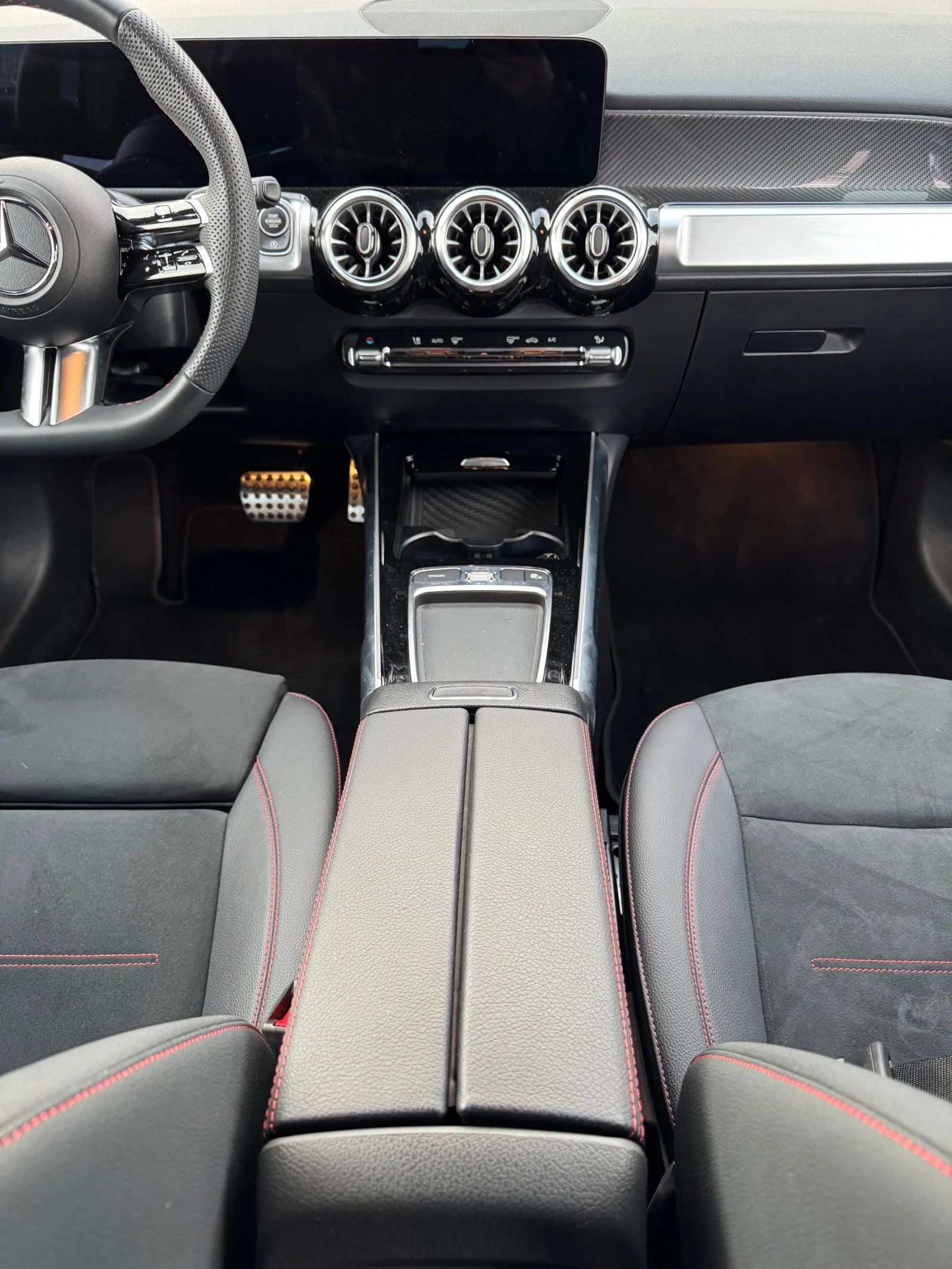 Mercedes-Benz GLB 200d / AMG / FACE / FULL / 15   /  | Mobile.bg   14