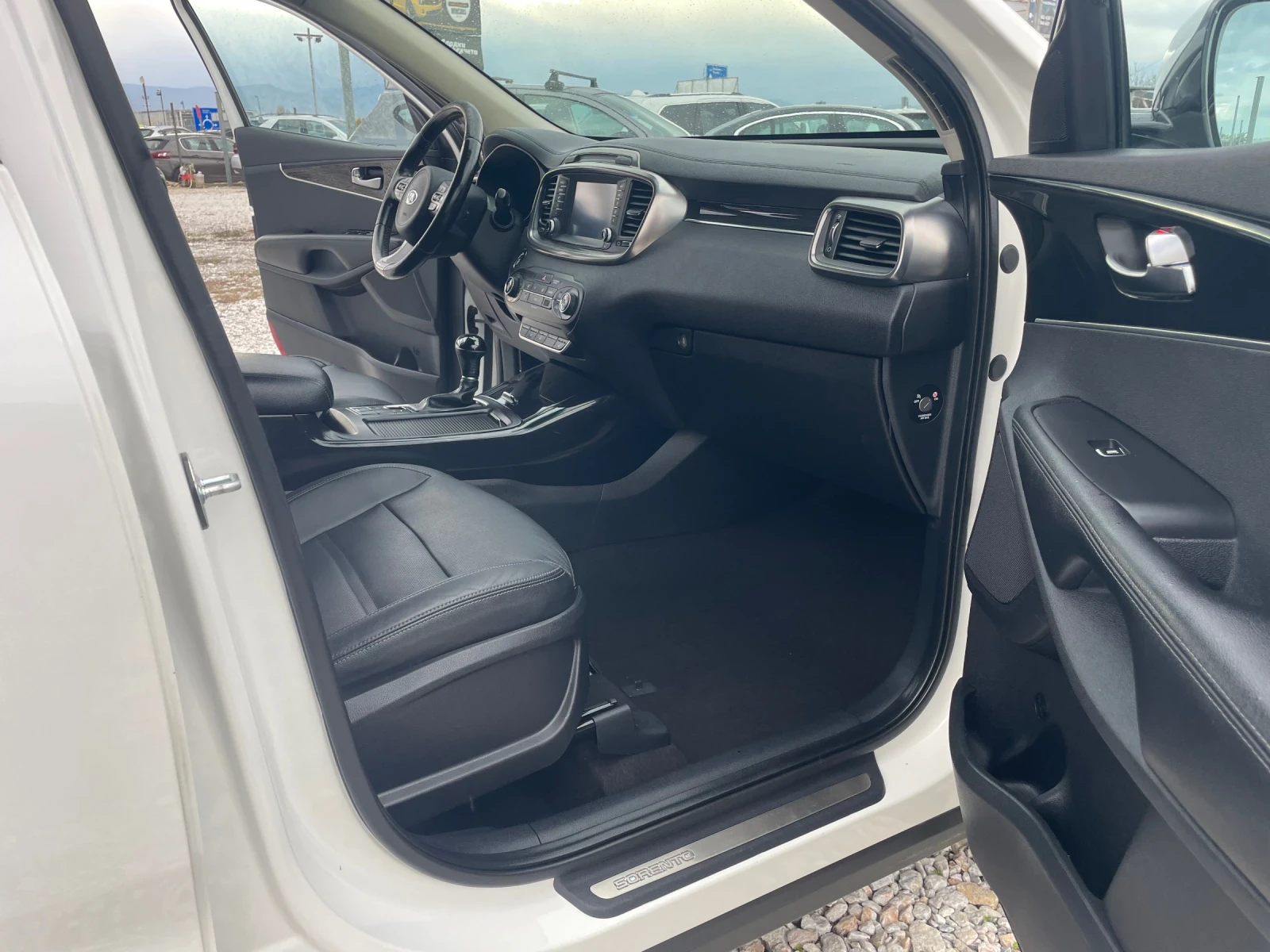 Kia Sorento | Mobile.bg   12