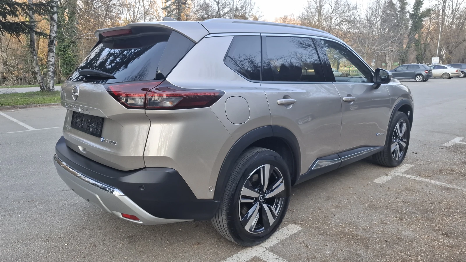 Nissan X-trail X-TRAIL 1.5 VC-T E-POWER, снимка 4 - Автомобили и джипове - 53742037