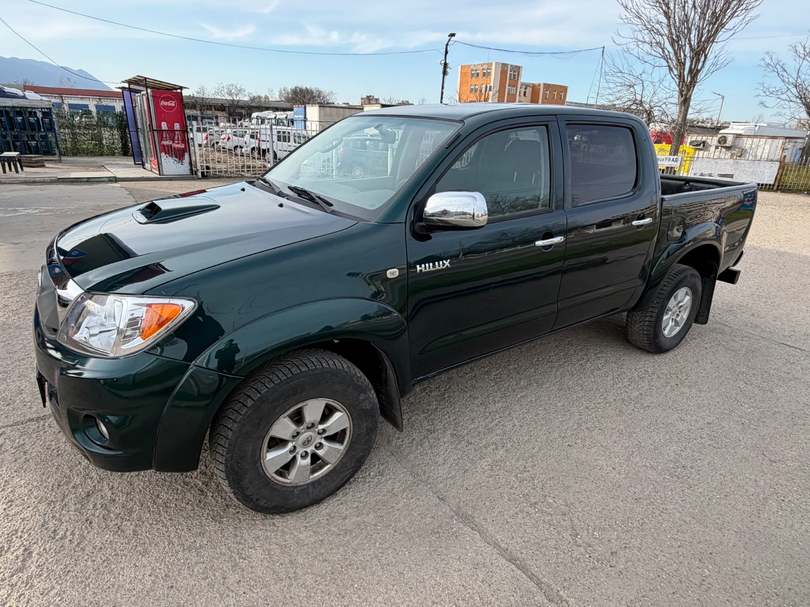 Toyota Hilux 2, 5 D-4D, снимка 2 - Автомобили и джипове - 53776631