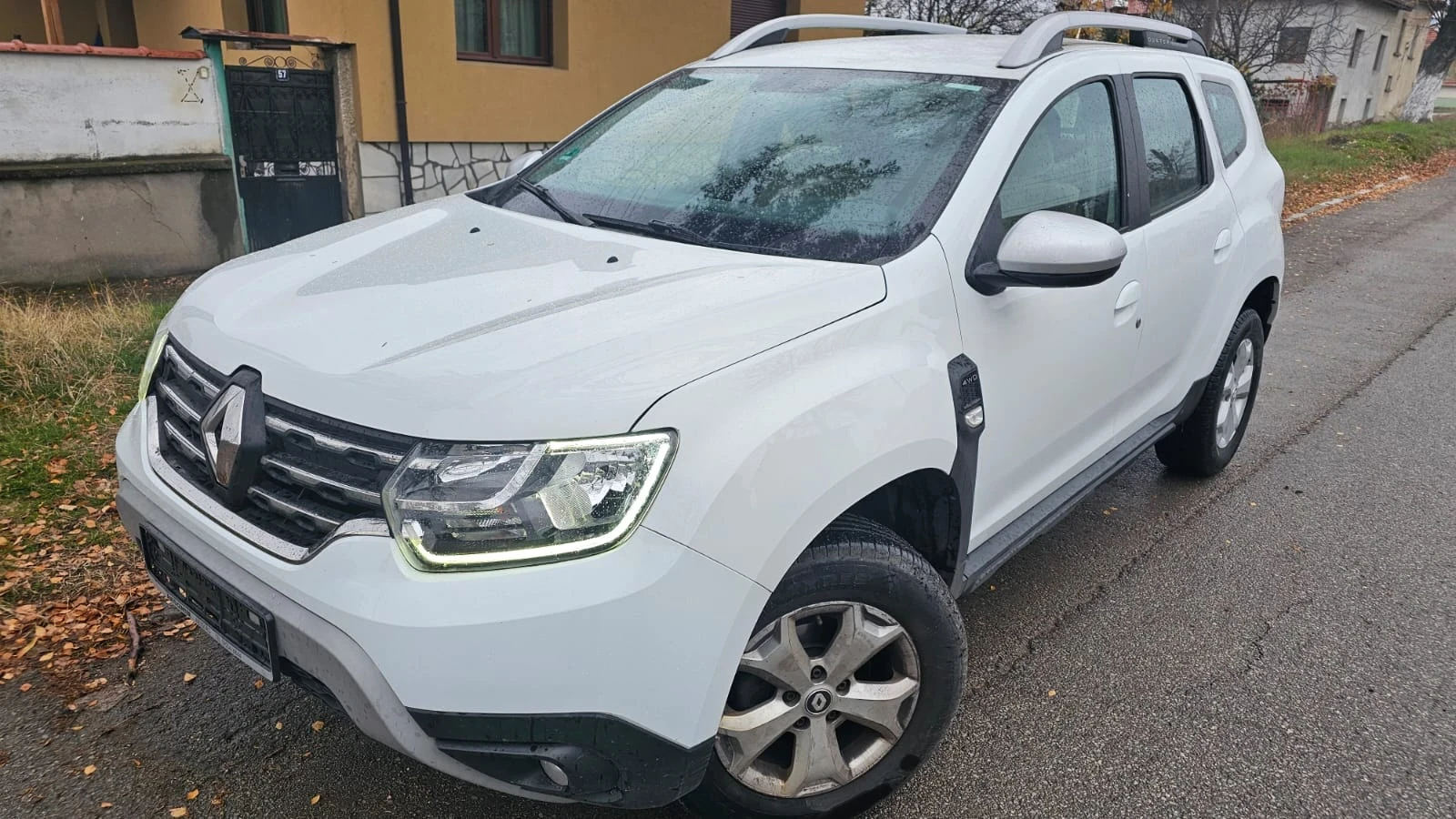 Dacia Duster 2.0i 16V 4x4 | Auto.bg — изображение 1