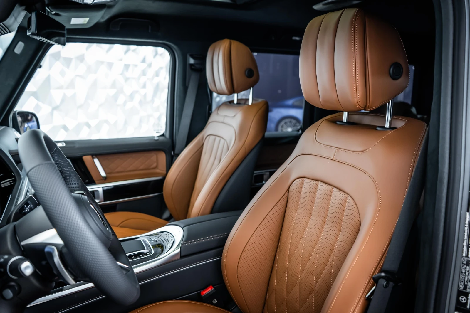 Mercedes-Benz G 450 d 4M AMG Night Pano Burm, снимка 10 - Автомобили и джипове - 54609594
