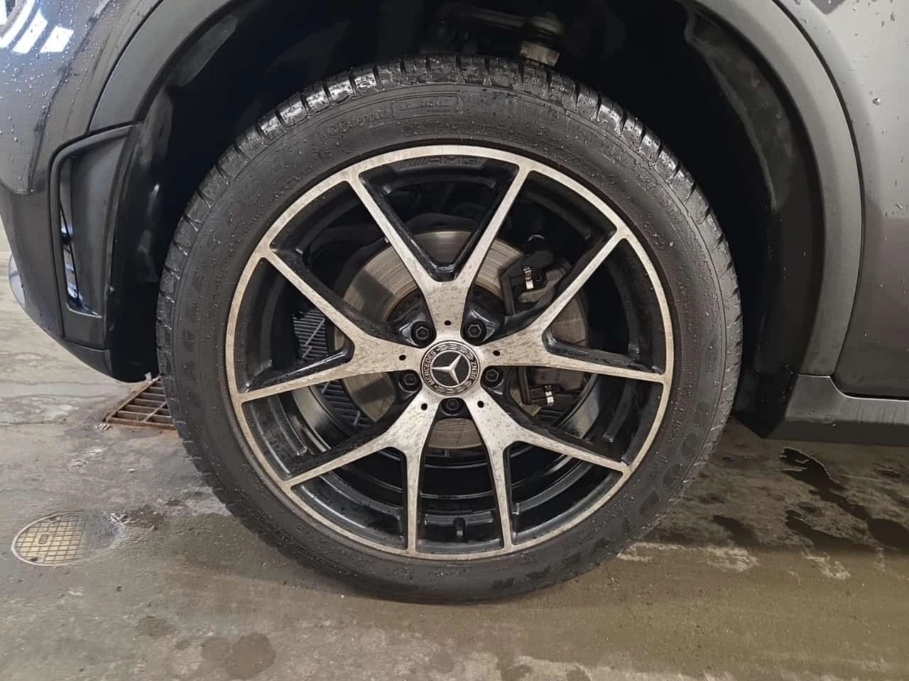Mercedes-Benz GLC 300 * CARFAX *  АВТОКРЕДИТ БЕЗ ПЪРВОНАЧАЛНА ВНОСКА, снимка 8 - Автомобили и джипове - 54739525