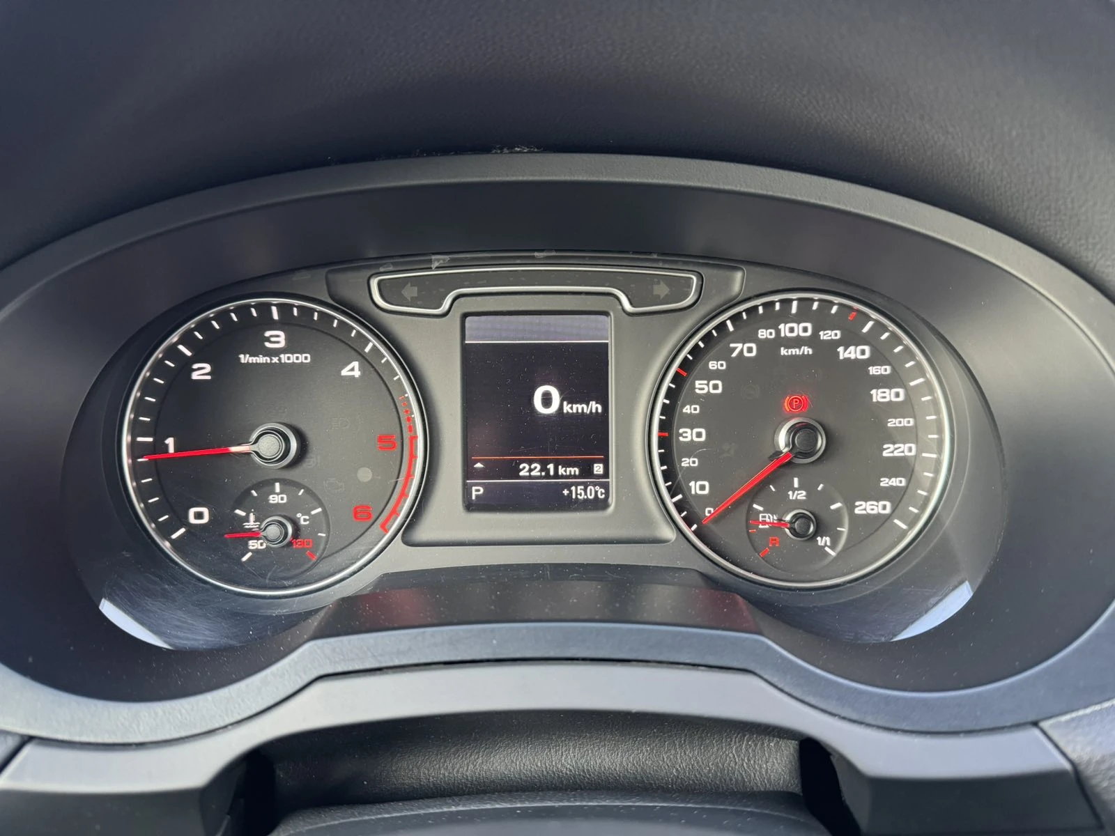 Audi Q3 2.0 TDI (177 Hp) quattro S tronic * История* ВИДЕО, снимка 11 - Автомобили и джипове - 54910620