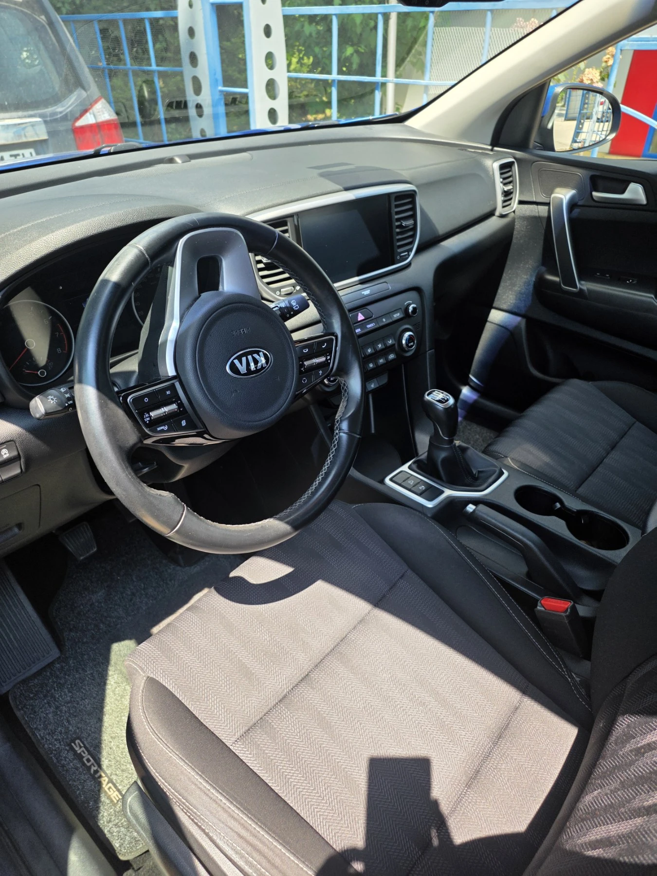 Kia Sportage 1.6 GDI, снимка 9 - Автомобили и джипове - 55179891