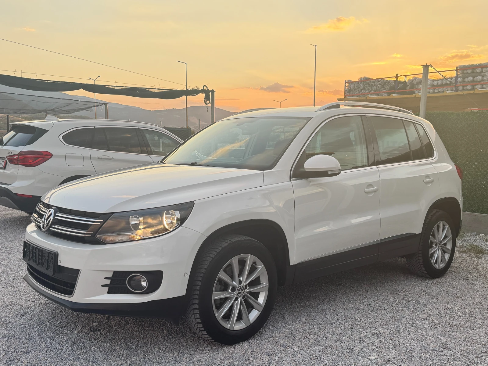 VW Tiguan 2.0TDI-4X4-16400 км.