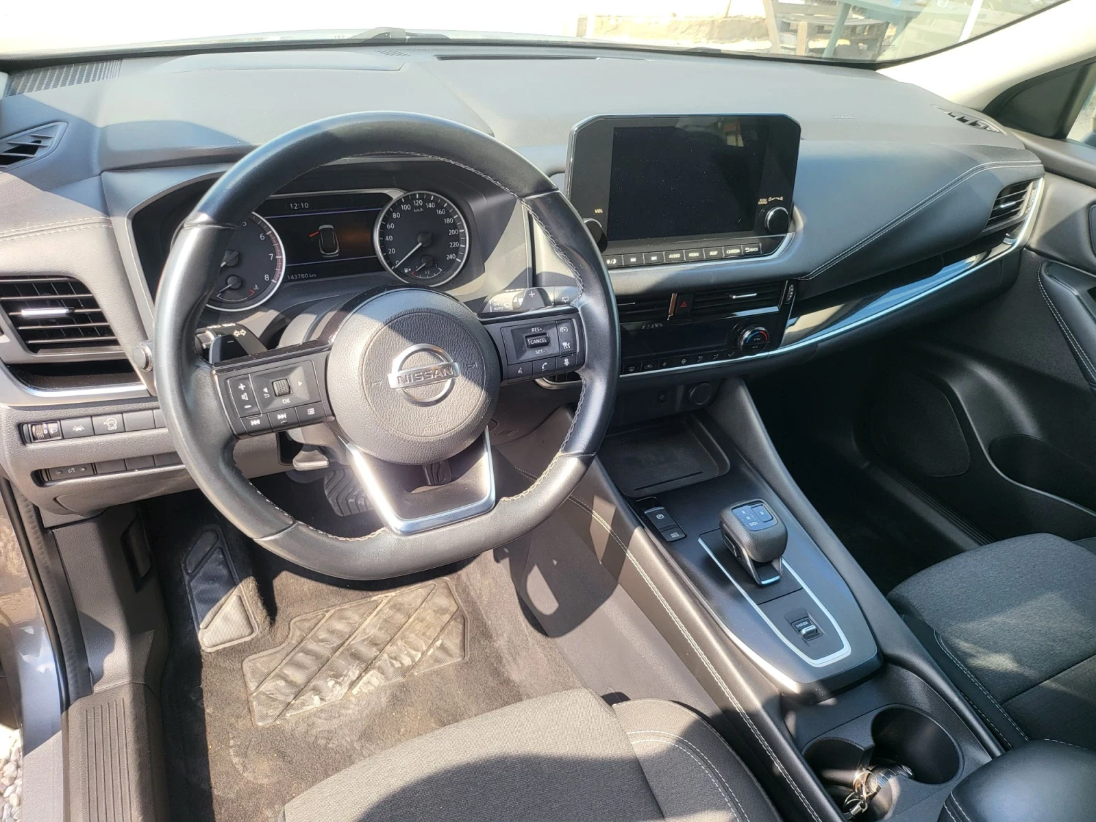 Nissan Qashqai 1.3 MILD Hybrid ACENTA. 360 Kamera.Navi.Led, снимка 13 - Автомобили и джипове - 55698661