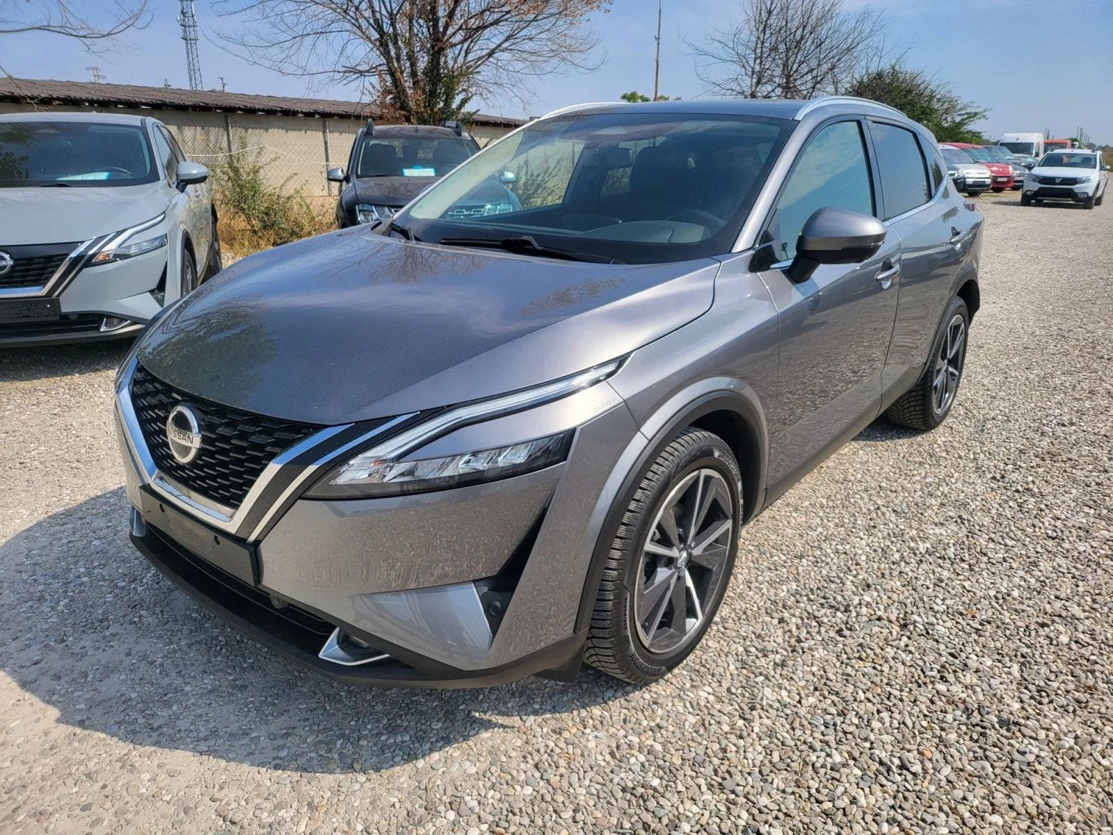 Nissan Qashqai 1.3 MILD Hybrid ACENTA. 360 Kamera.Navi.Led, снимка 6 - Автомобили и джипове - 55698661
