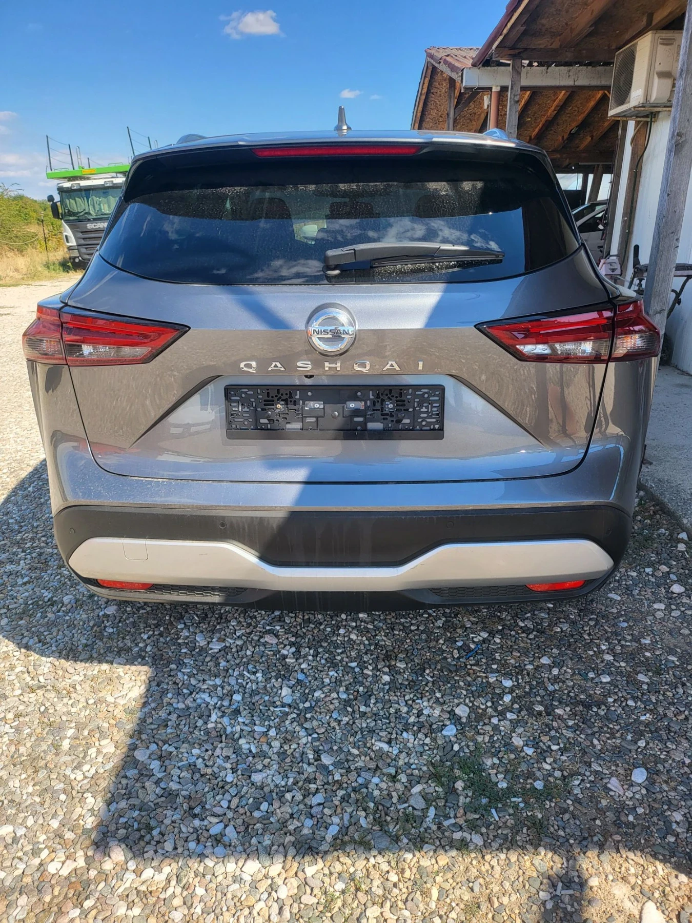 Nissan Qashqai 1.3 MILD Hybrid ACENTA. 360 Kamera.Navi.Led, снимка 17 - Автомобили и джипове - 55698661