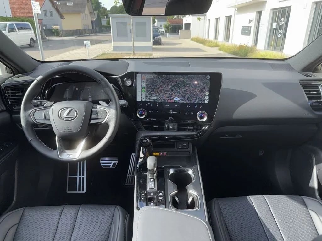 Lexus NX 450 h+ /F-SPORT/4x4/292HP/360/HUD/MEMO/CPLAY/334h, снимка 9 - Автомобили и джипове - 55803777