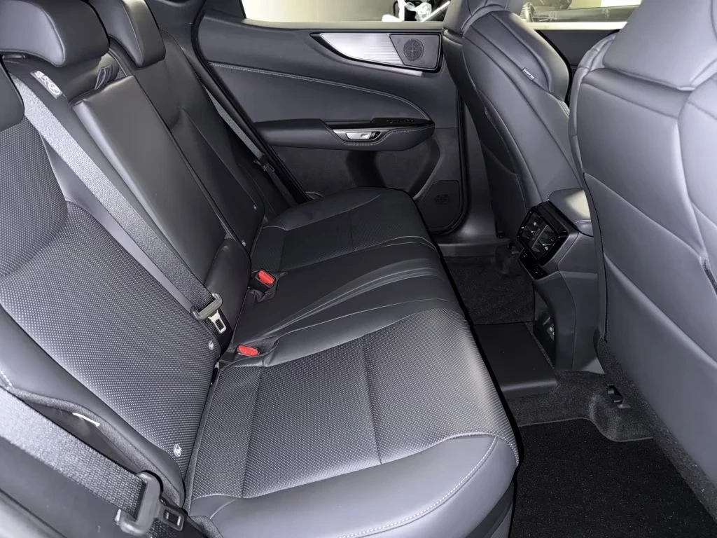 Lexus NX 450 h+ /F-SPORT/4x4/292HP/360/HUD/MEMO/CPLAY/334h, снимка 13 - Автомобили и джипове - 55803777