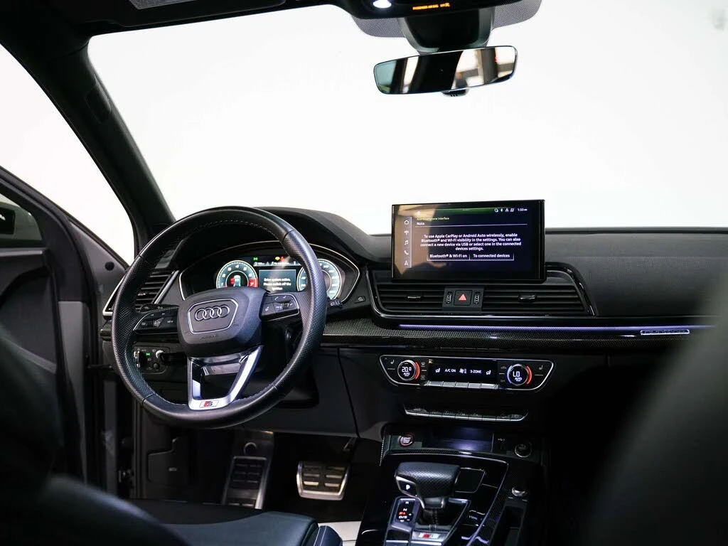 Audi SQ5 Sportback TECHNIK| DISTRONIC| CARBON| HUD , снимка 8 - Автомобили и джипове - 56117087