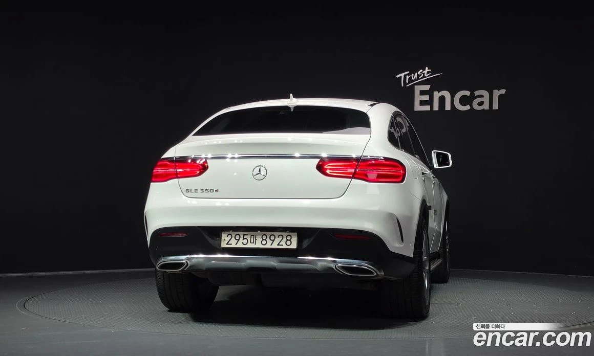 Mercedes-Benz GLE GLE350 d 4MATIC Coupe, снимка 4 - Автомобили и джипове - 56117221