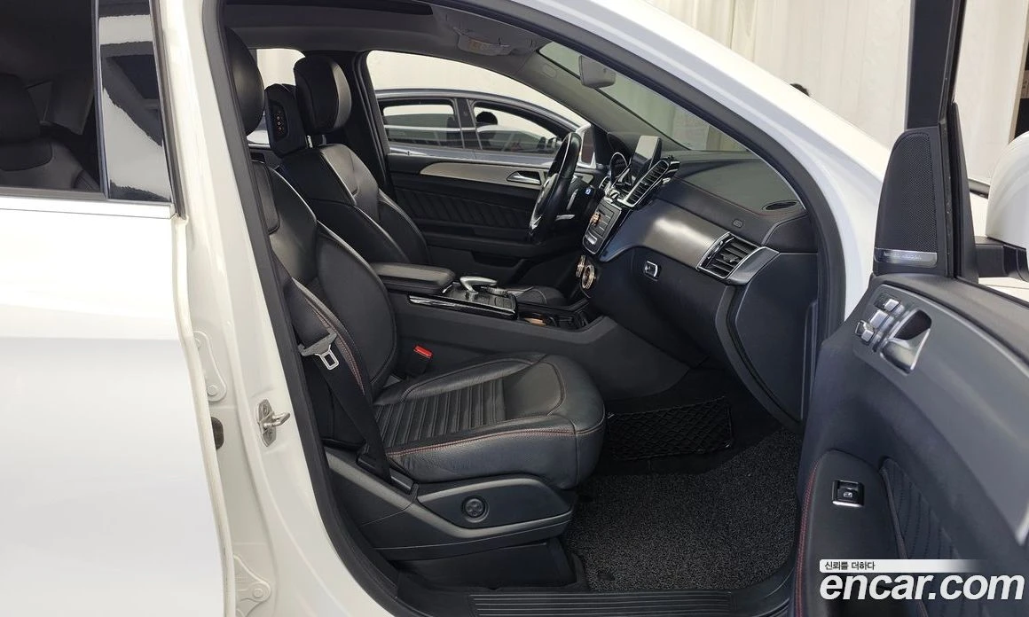Mercedes-Benz GLE GLE350 d 4MATIC Coupe, снимка 17 - Автомобили и джипове - 56117221