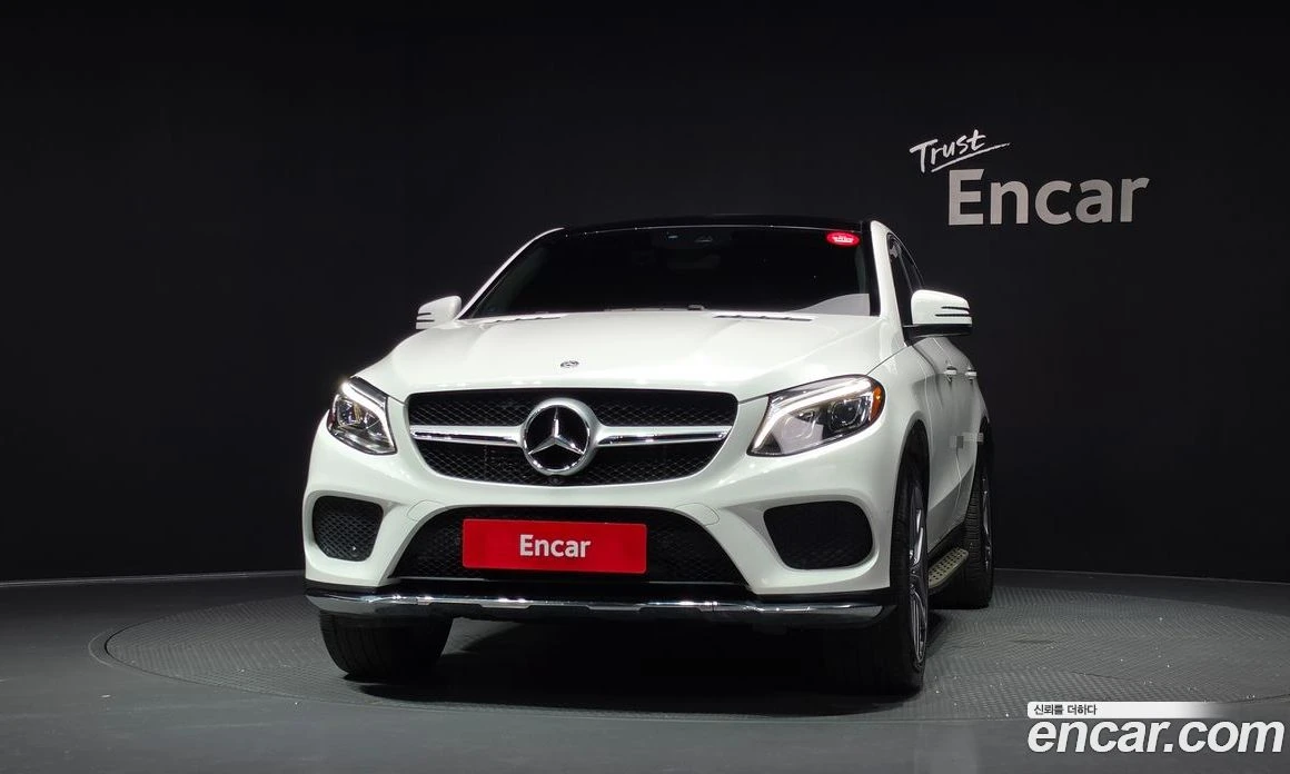 Mercedes-Benz GLE GLE350 d 4MATIC Coupe, снимка 3 - Автомобили и джипове - 56117221