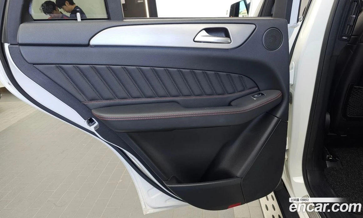 Mercedes-Benz GLE GLE350 d 4MATIC Coupe, снимка 15 - Автомобили и джипове - 56117221