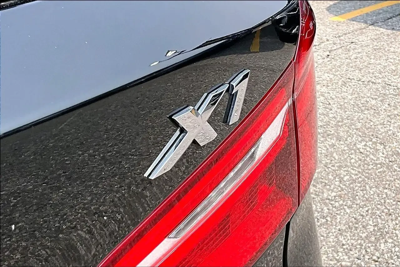 BMW X1, снимка 8 - Автомобили и джипове - 56226876