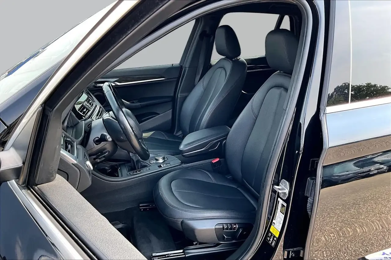 BMW X1, снимка 14 - Автомобили и джипове - 56226876