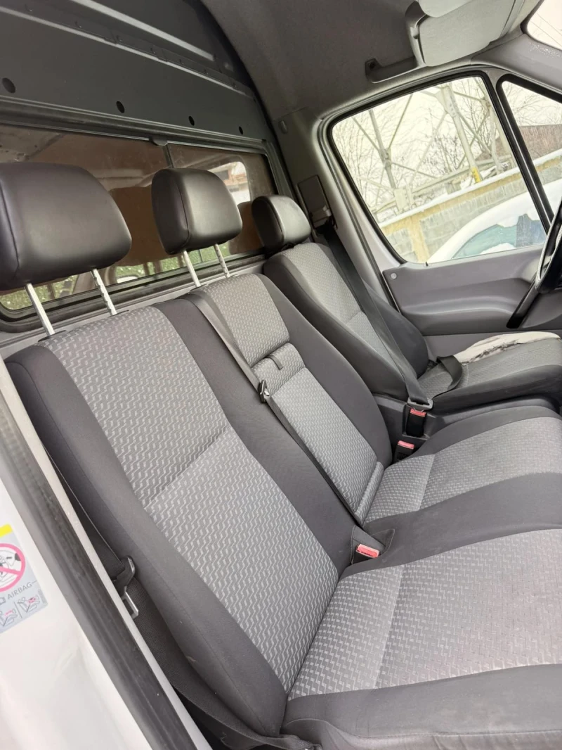 VW Crafter, снимка 7 - Бусове и автобуси - 53531770