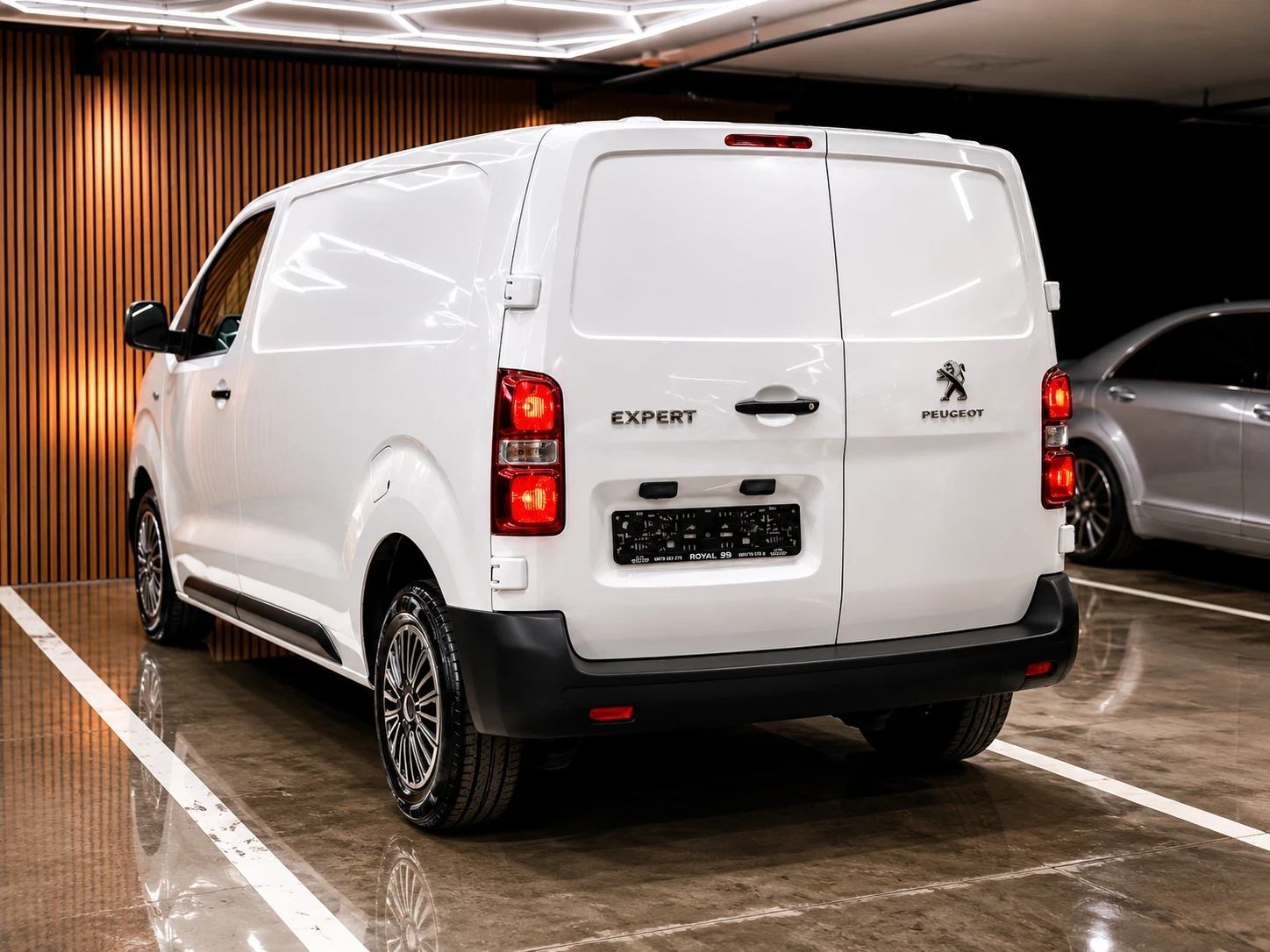Peugeot Expert 2.0 HDI:: НОВ 29000КМ::6 СКОРОСТИ::3МЕСТЕН::, снимка 5 - Бусове и автобуси - 55423044