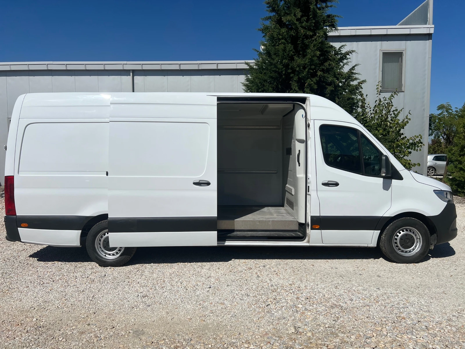 Mercedes-Benz Sprinter 316 MAXI ХЛАДИЛЕН, снимка 10 - Бусове и автобуси - 56161780
