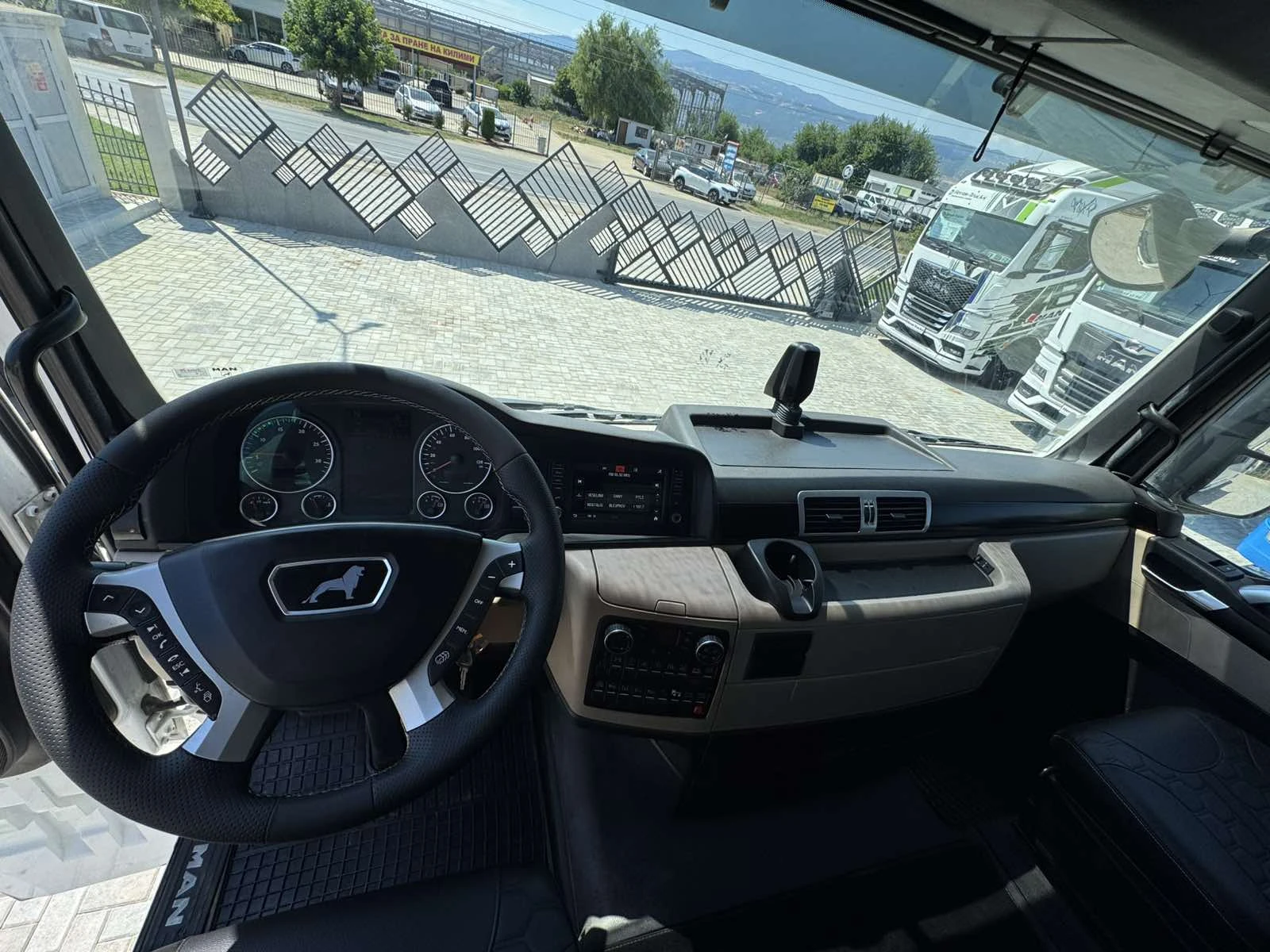 Man Tgx 18.500 - изображение 10