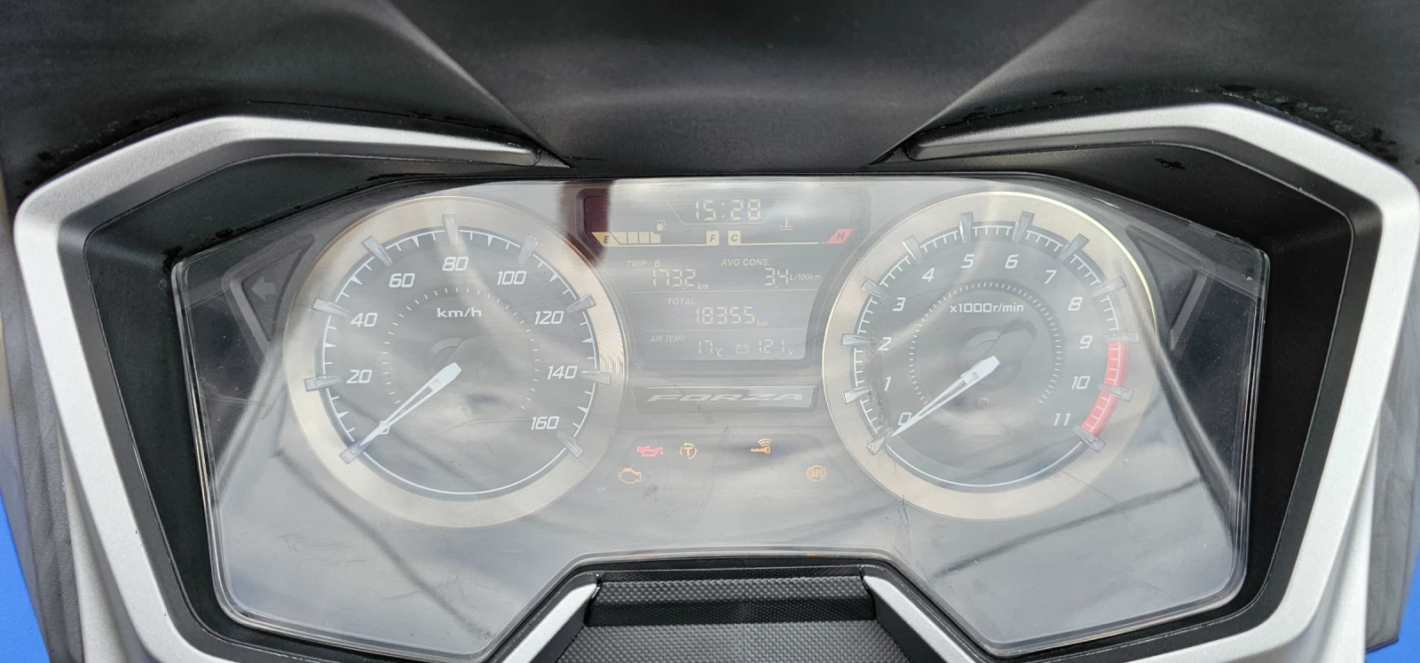 Honda Forza  - изображение 5