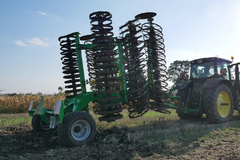 Брана VELES AGRO КОЛЕСНИЦА 3м. до 12м., снимка 6 - Селскостопанска техника - 50084345