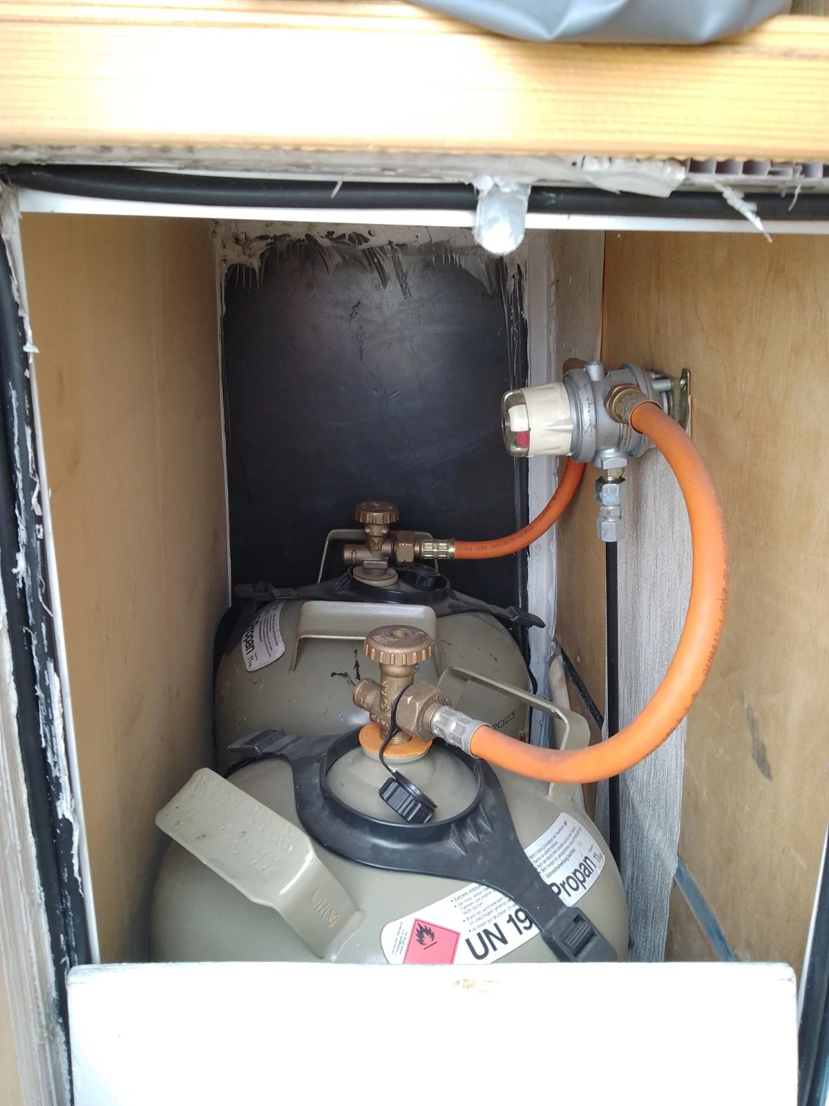 Кемпер Mercedes-Benz SPRINTER, снимка 16 - Каравани и кемпери - 54352714