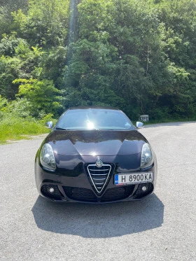 Alfa Romeo Giulietta Quadrifoglio, снимка 1