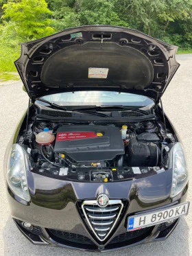 Alfa Romeo Giulietta Quadrifoglio, снимка 7