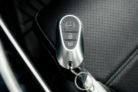 Mercedes-Benz C 300 AWD, снимка 14