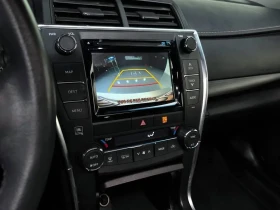 Toyota Camry HYBRID XLE, снимка 15