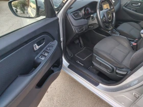 Kia Carens 1.7 BARTER 136, снимка 10