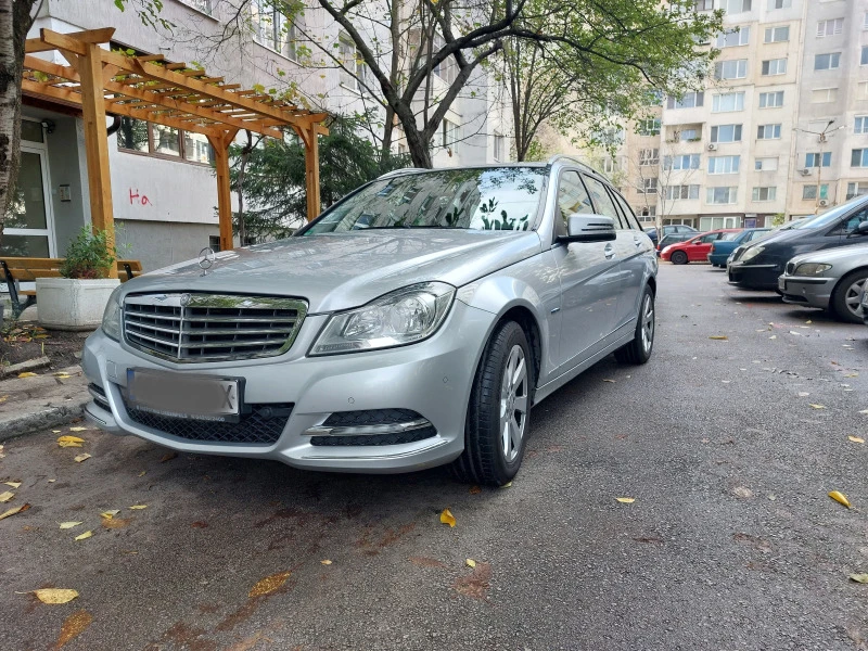 Mercedes-Benz C 180 Elegance, снимка 1 - Автомобили и джипове - 47293216