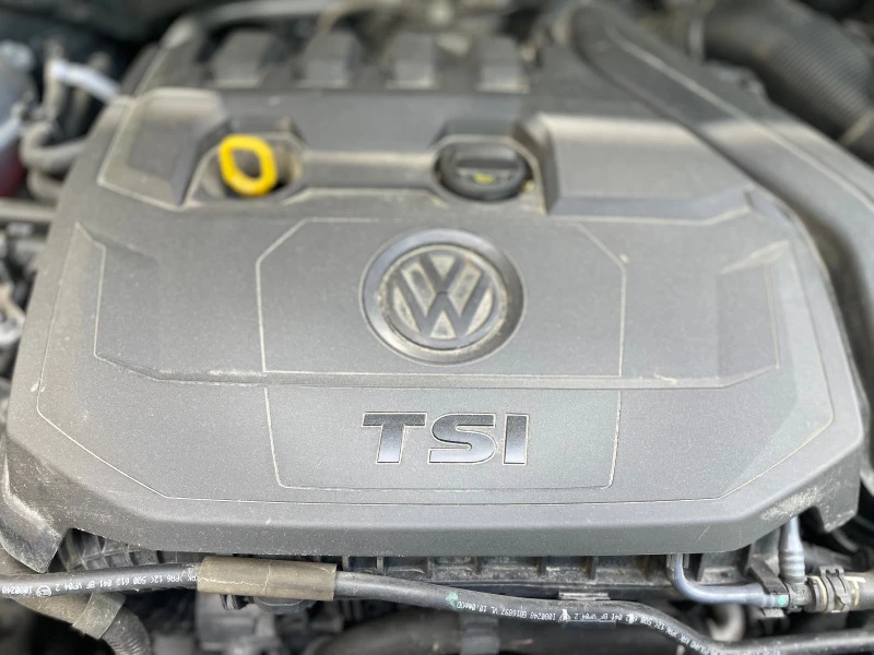 VW Golf 1.5TSi-131psDSG, снимка 16 - Автомобили и джипове - 45556970