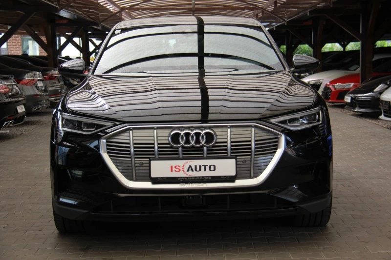 Audi E-Tron 55/S-Line/Quattro/Virtual/, снимка 2 - Автомобили и джипове - 46155735