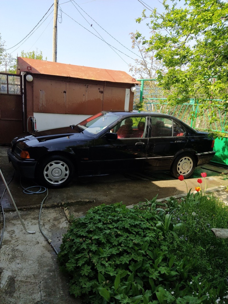 BMW 316 Е 36, снимка 1 - Автомобили и джипове - 46469207