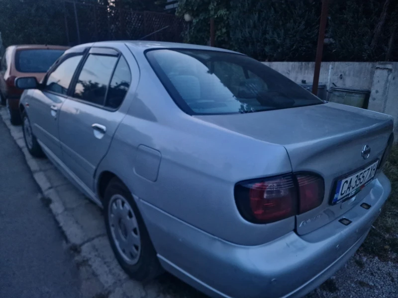 Nissan Primera, снимка 3 - Автомобили и джипове - 47071179