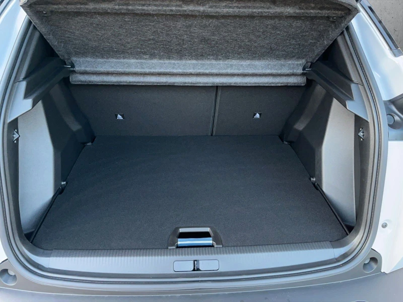 Peugeot 2008 GT156/MASSAGE/156HP/AMBI/H&B/KEYLESS/110f, снимка 9 - Автомобили и джипове - 50561267