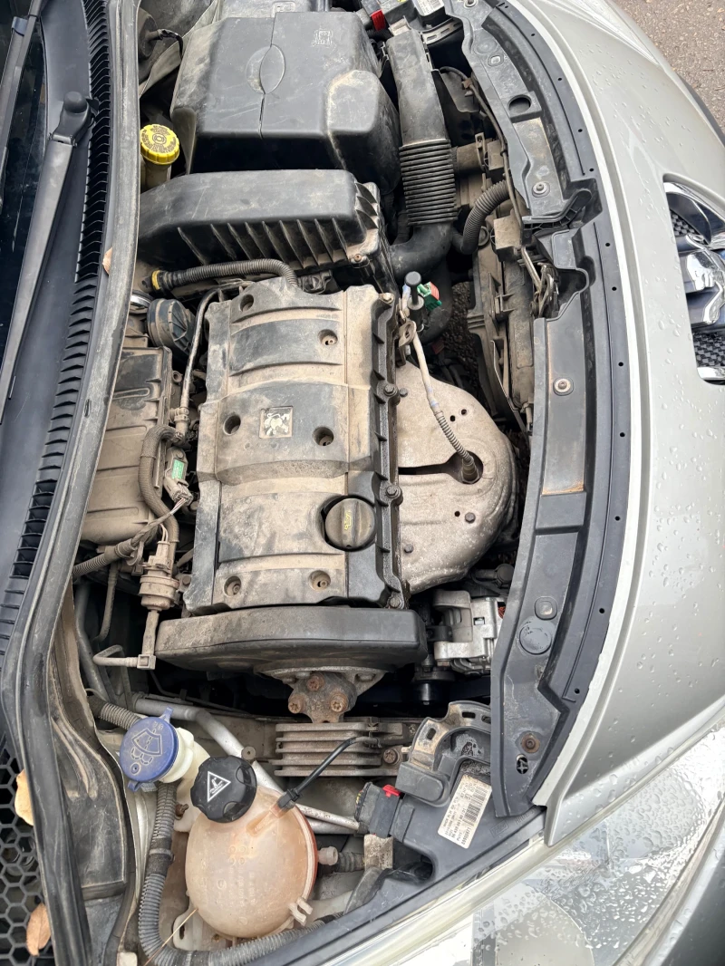 Peugeot 207, снимка 10 - Автомобили и джипове - 52345345