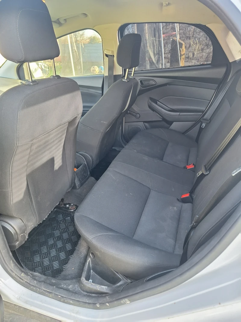 Ford Focus, снимка 8 - Автомобили и джипове - 52961829