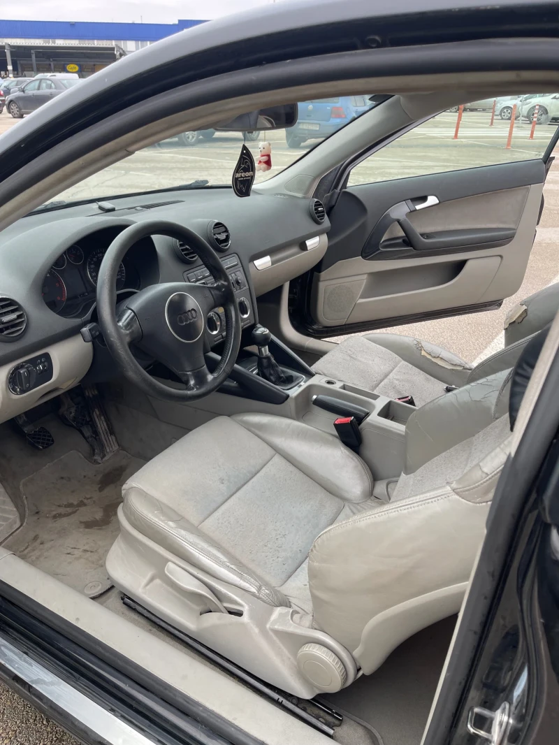 Audi A3 2.0TDI, снимка 8 - Автомобили и джипове - 53293261