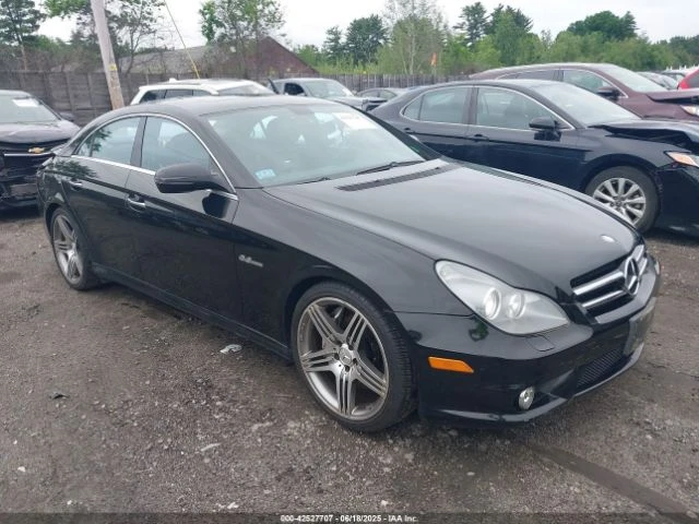 Mercedes-Benz CLS 63 AMG CARFAX АВТО КРЕДИТ  - изображение 3